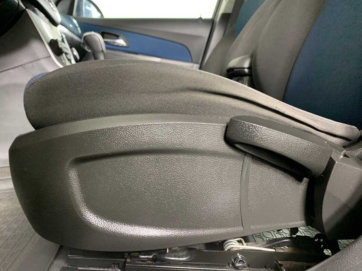 Chevrolet Cruze, 2013 - Фото №15