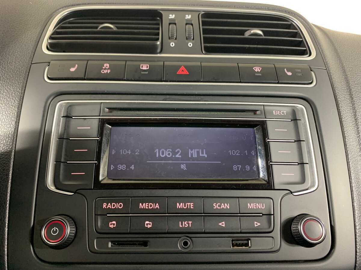 Volkswagen Polo, 2013 - Фото №15