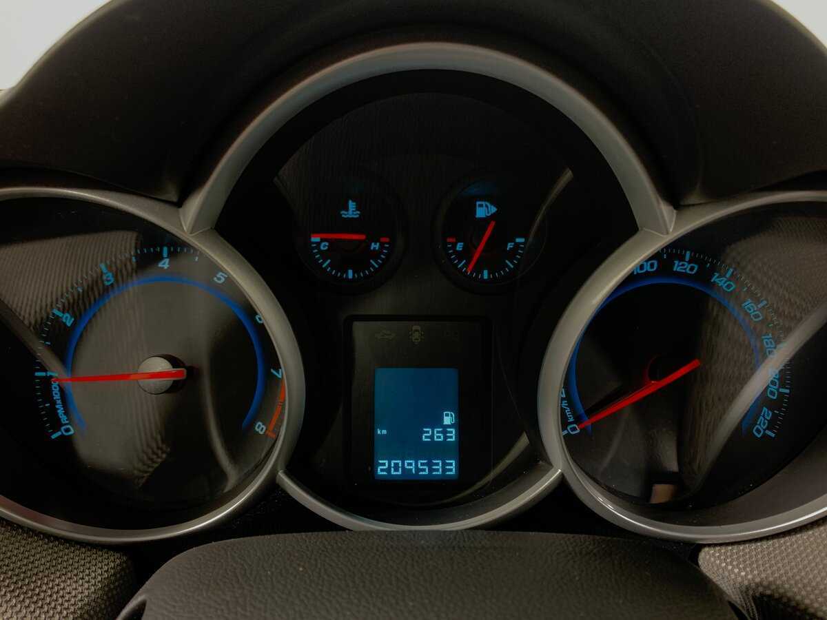 Chevrolet Cruze, 2013 - Фото №12