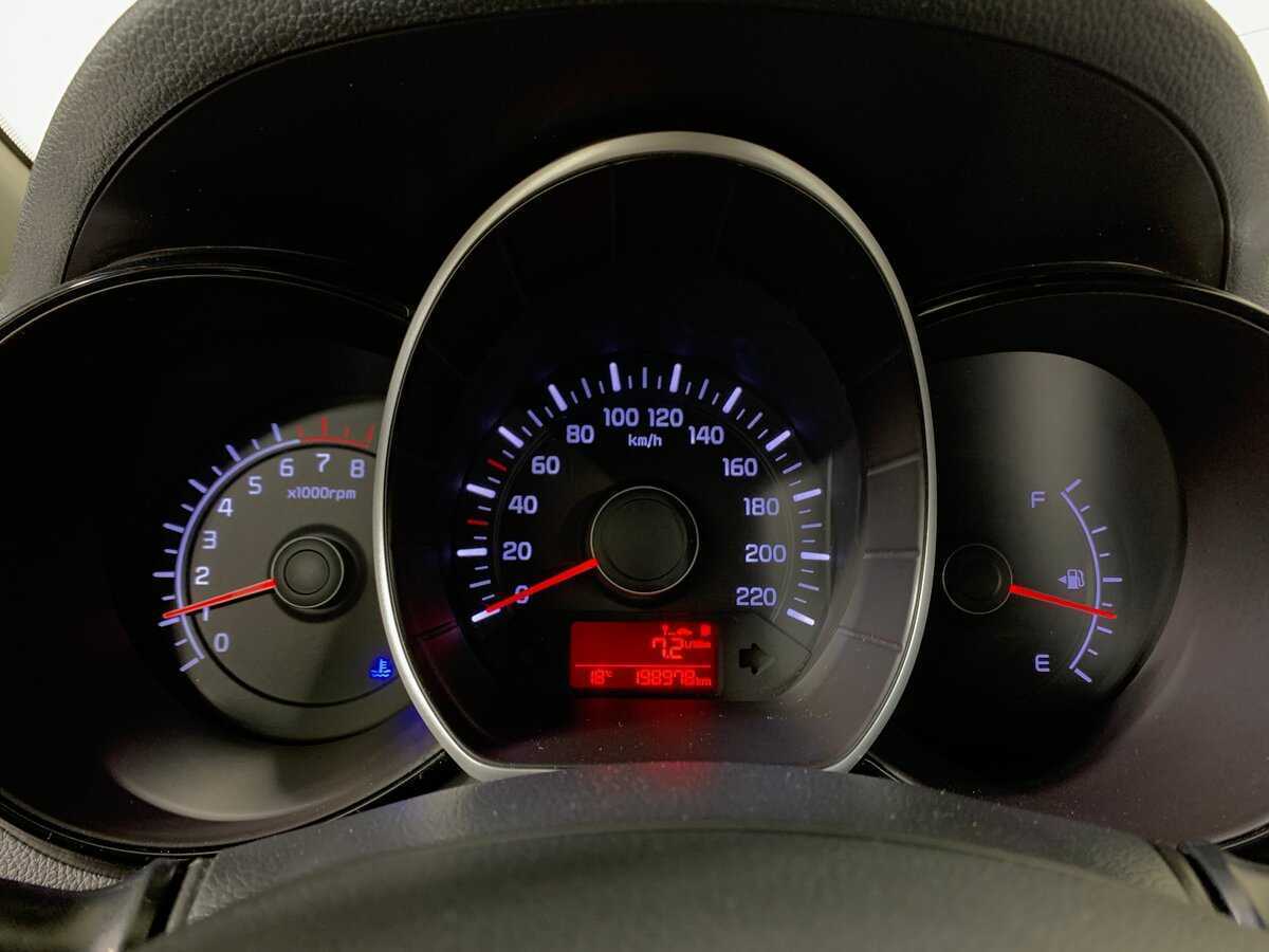 Kia Rio, 2016 - Фото №14