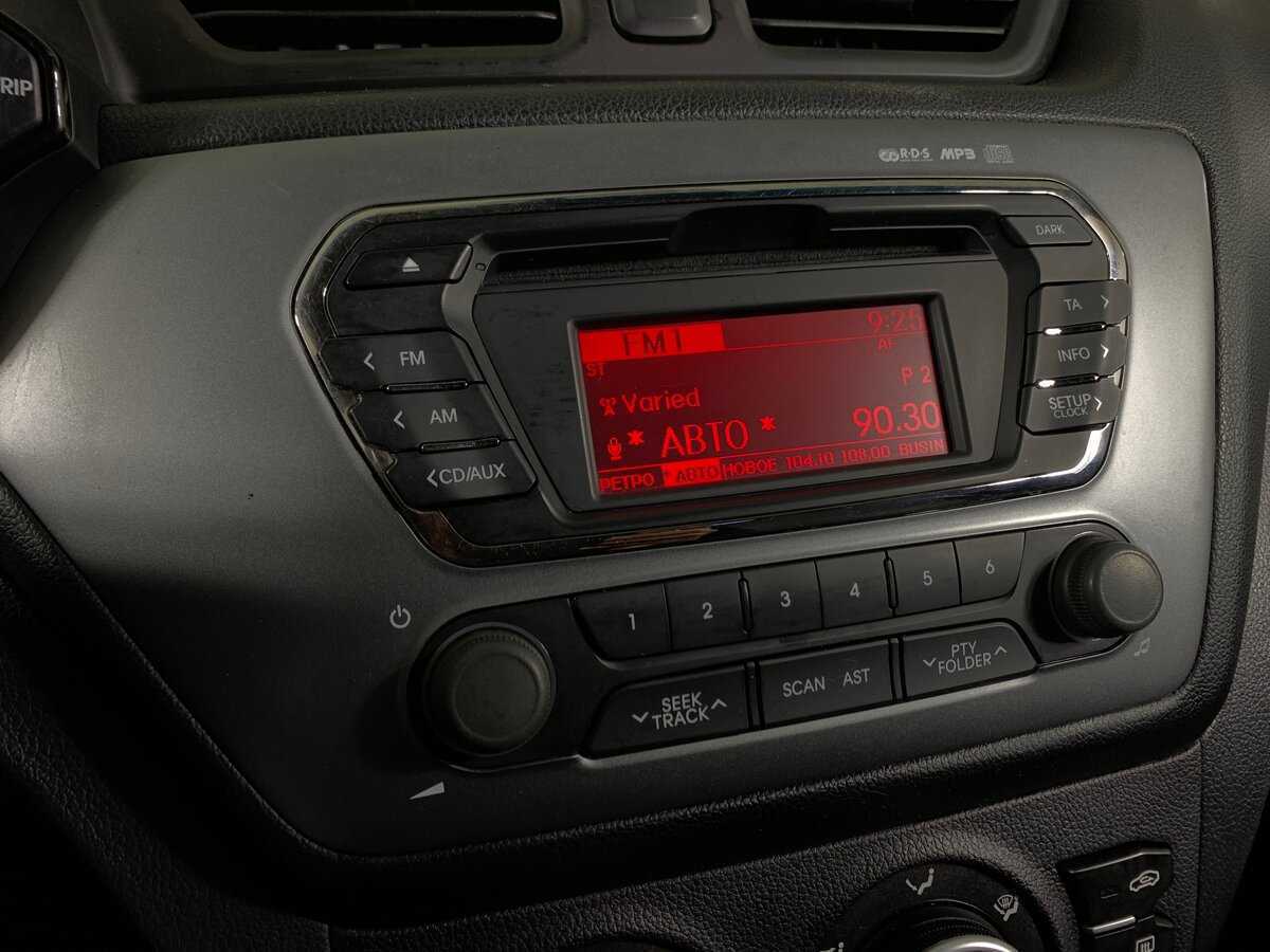 Kia Rio 5-speed, 2014 - Фото №12