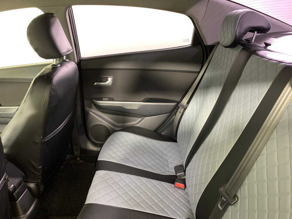 Kia Rio 5-speed, 2014 - Фото №15