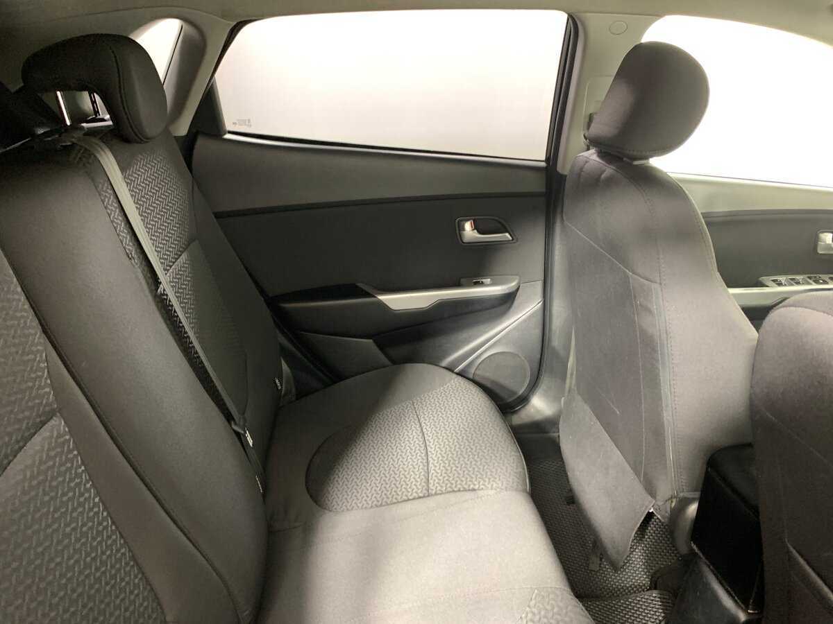 Kia Rio, 2015 - Фото №16