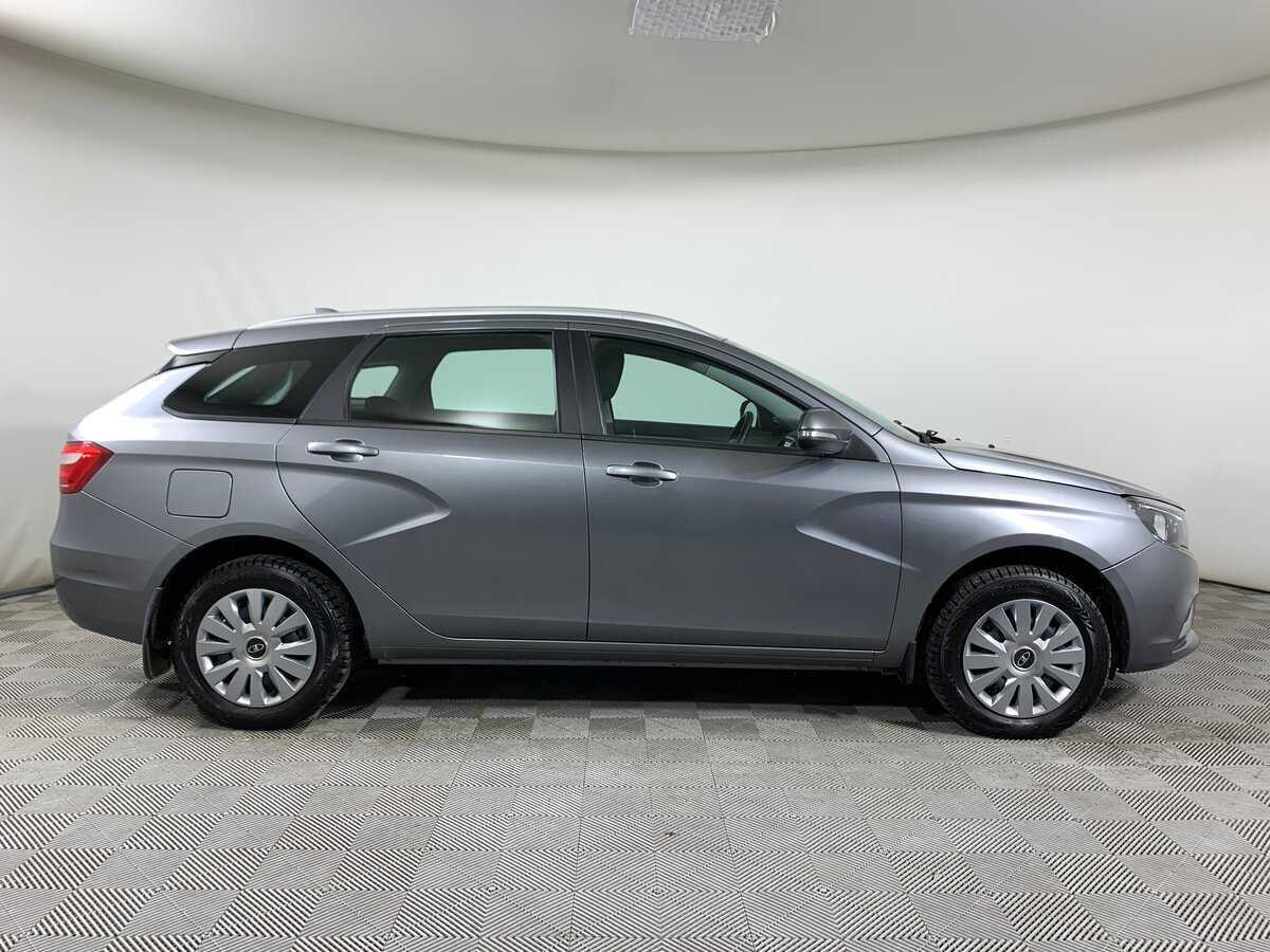 Lada (ВАЗ) Vesta SW, 2019 - Фото №3