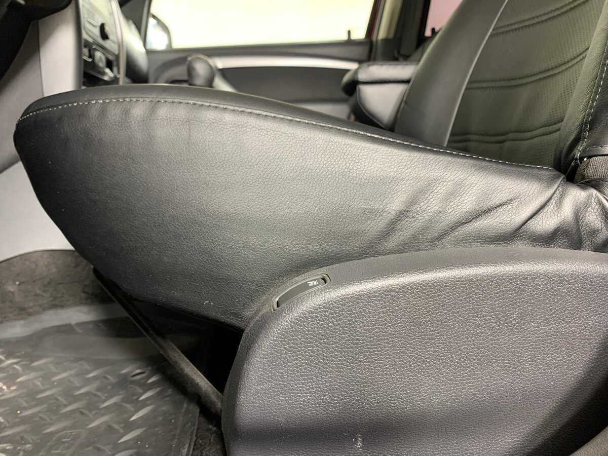 Renault Duster, 2012 - Фото №16