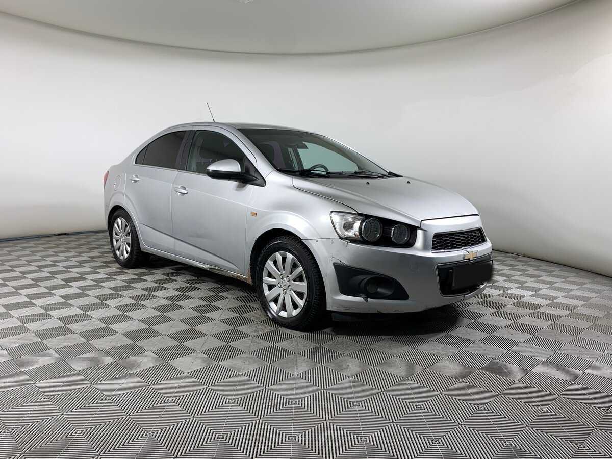 Chevrolet Aveo, 2014 - Фото №2