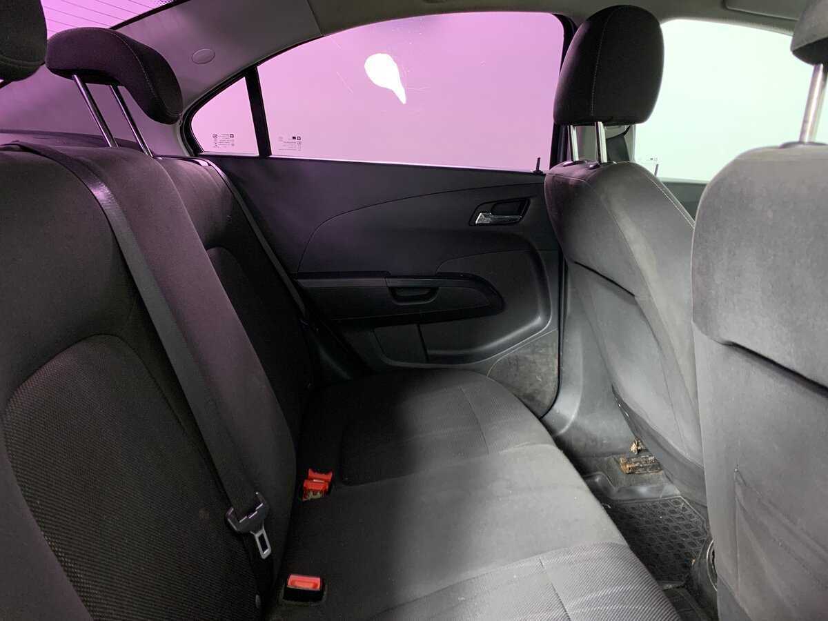 Chevrolet Aveo, 2014 - Фото №17