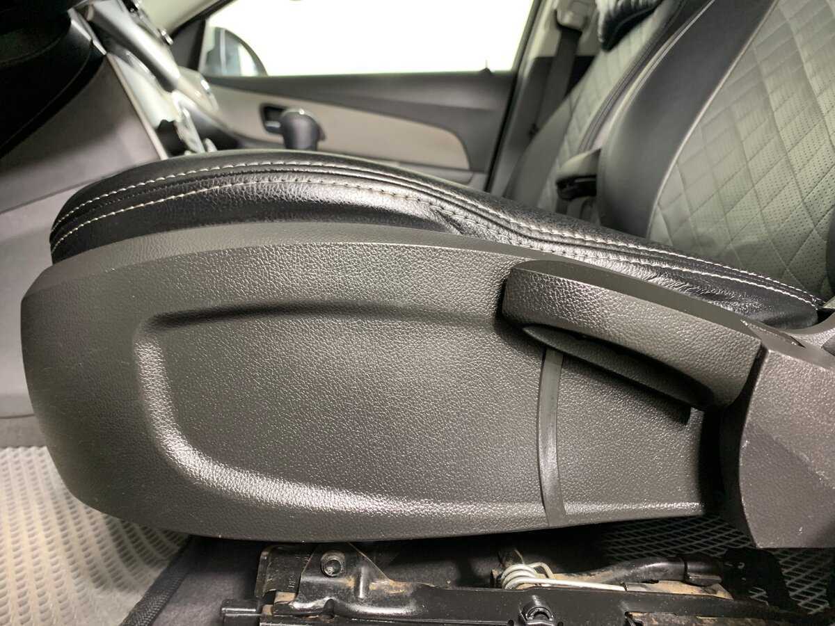 Chevrolet Cruze, 2012 - Фото №16