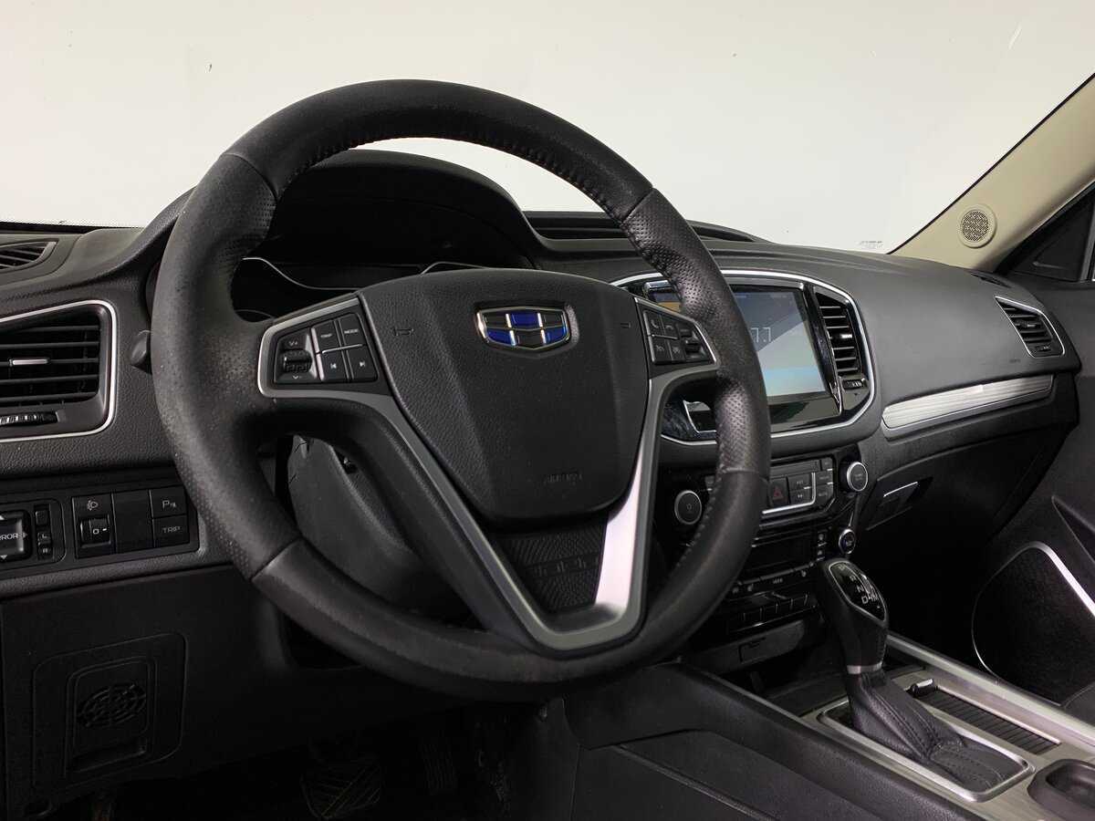 Geely Emgrand X7, 2020 - Фото №11
