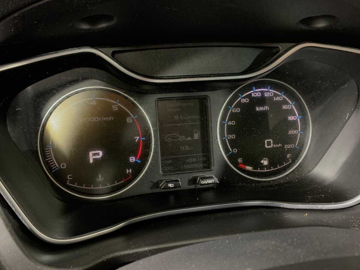 Geely Emgrand X7, 2020 - Фото №14