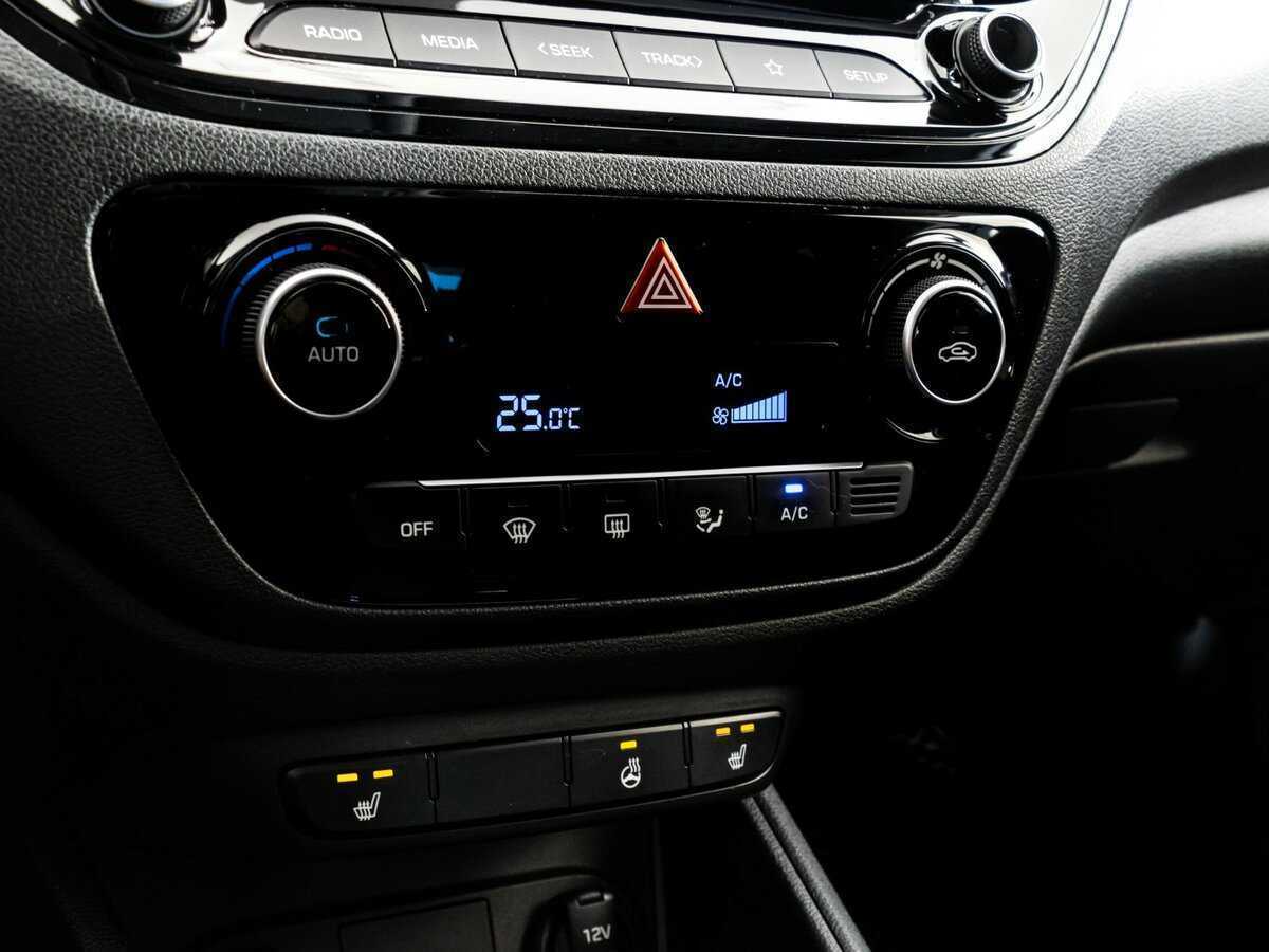 Hyundai Solaris, 2022 - Фото №10