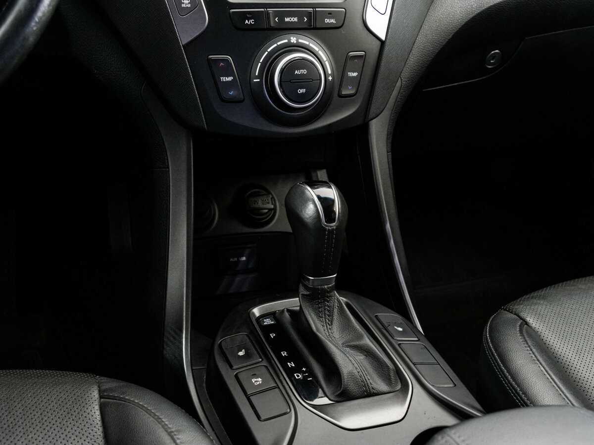 Hyundai Santa Fe, 2015 - Фото №10