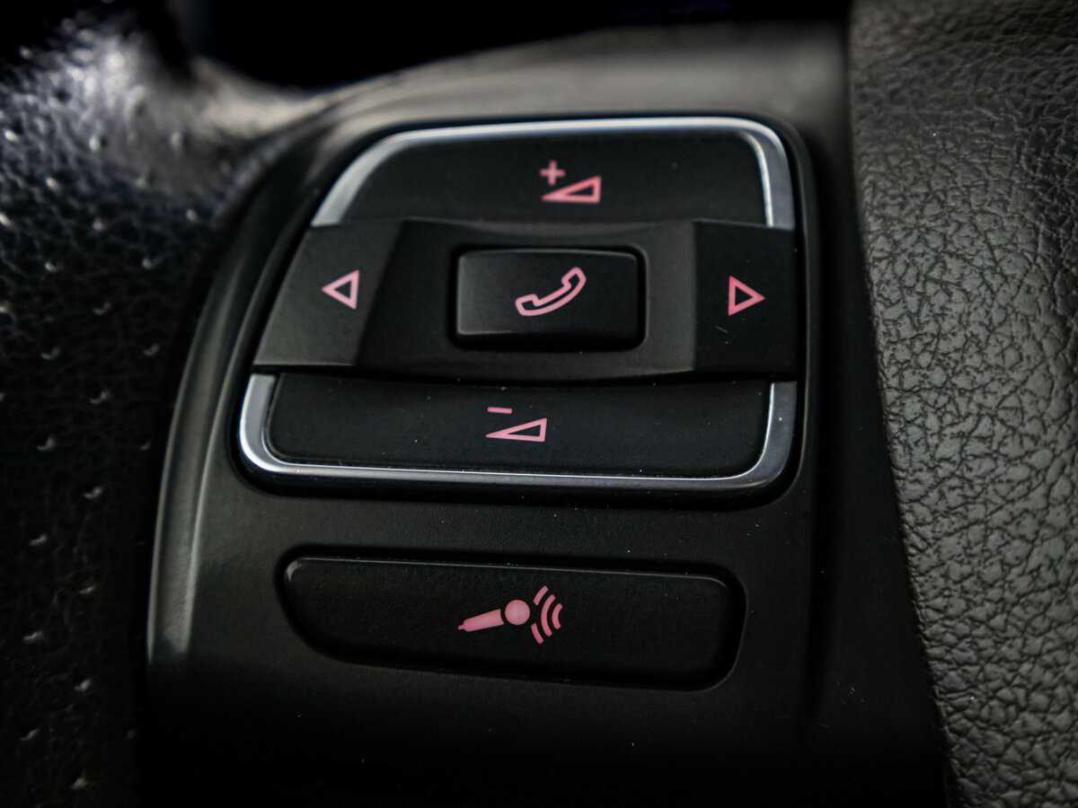 SEAT Leon, 2012 - Фото №10