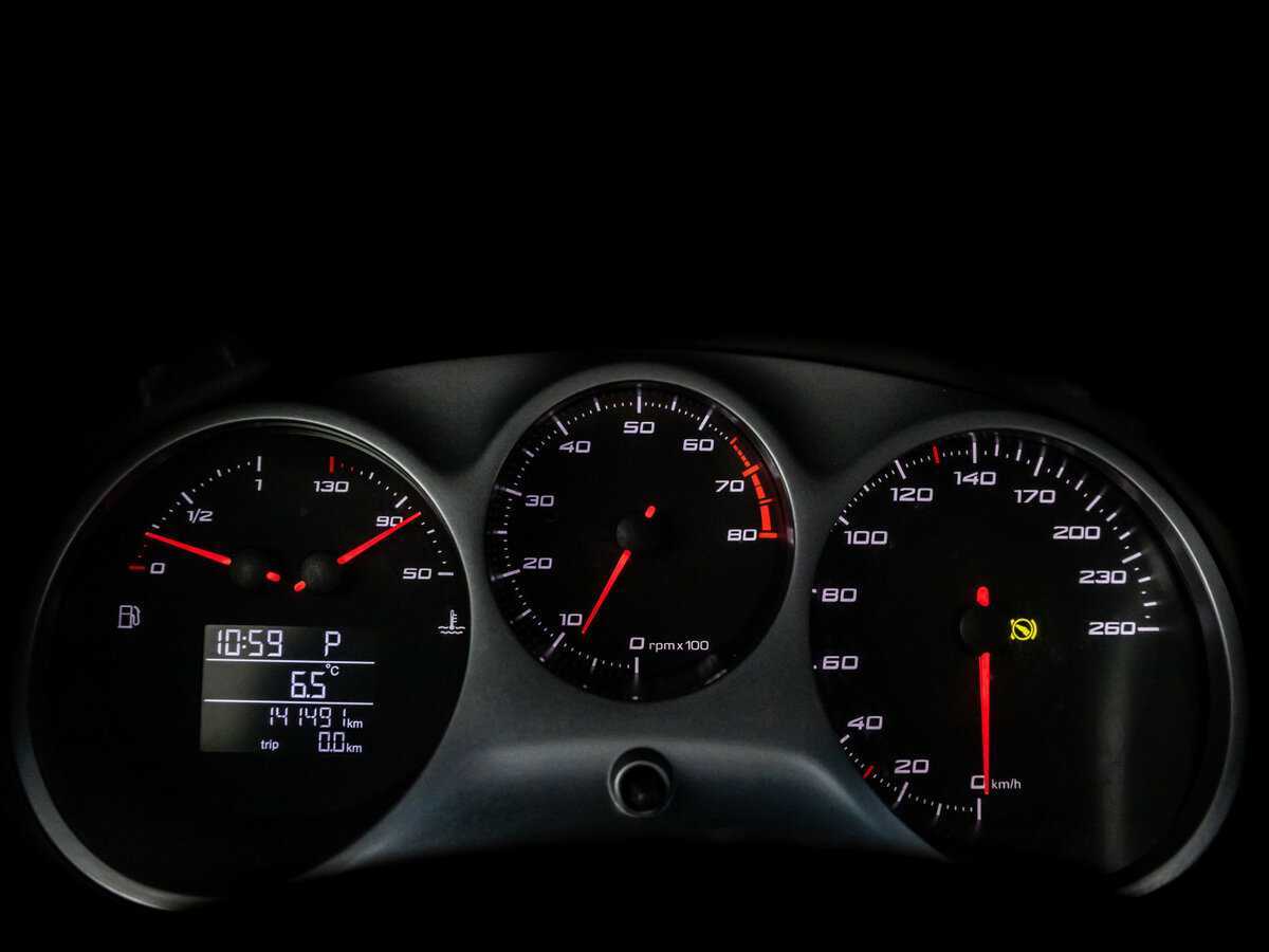 SEAT Leon, 2012 - Фото №17