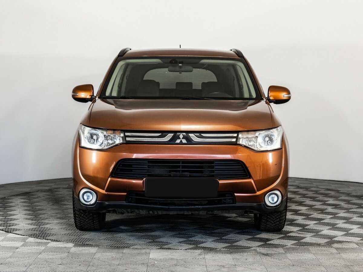Mitsubishi Outlander, 2012 - Фото №1