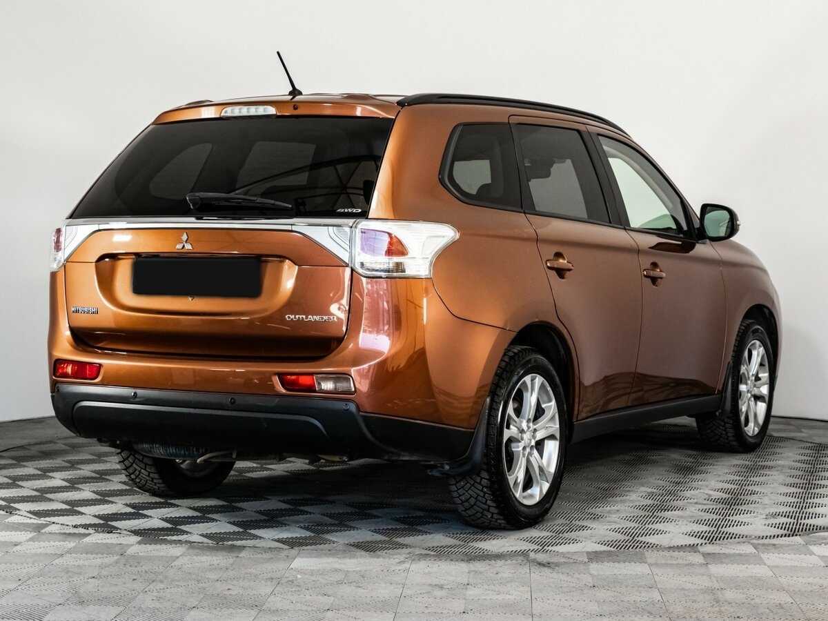 Mitsubishi Outlander, 2012 - Фото №3