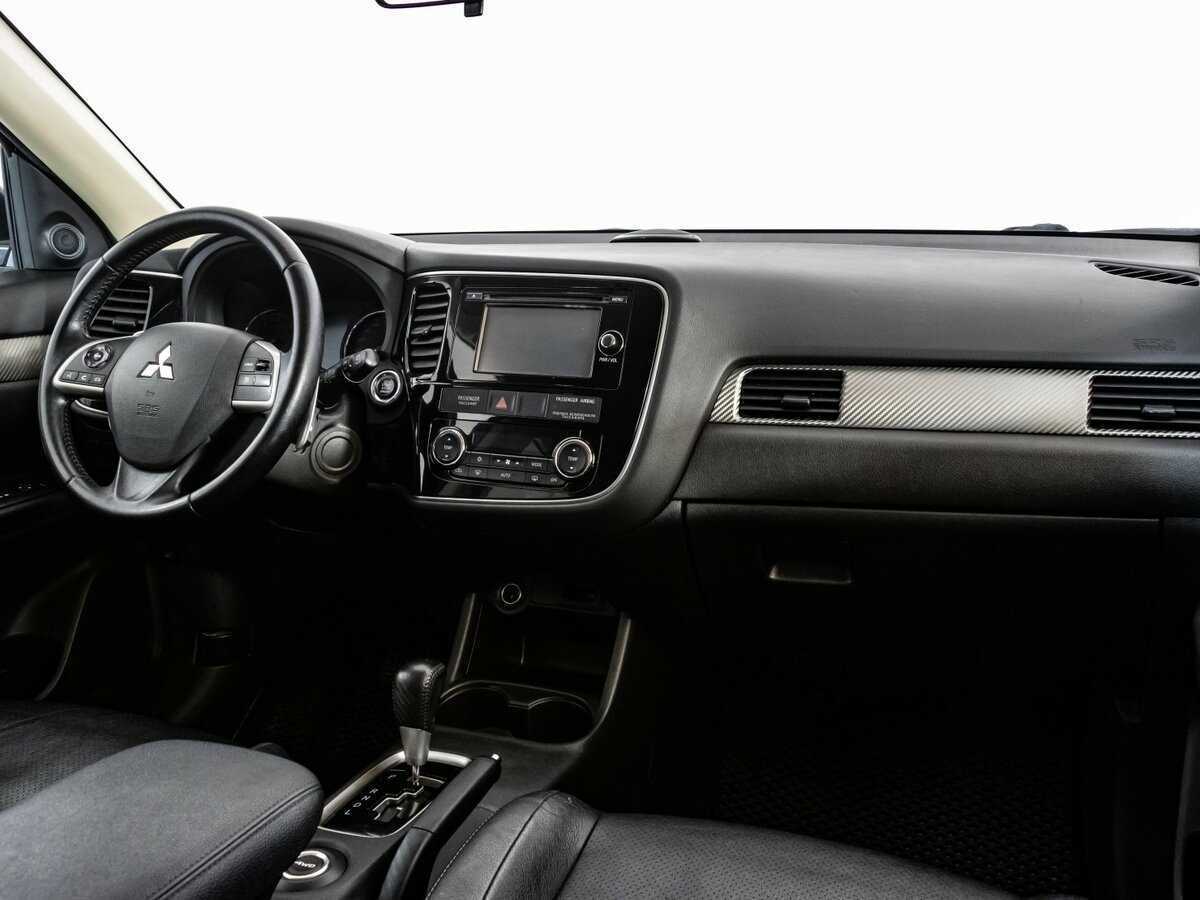 Mitsubishi Outlander, 2012 - Фото №6