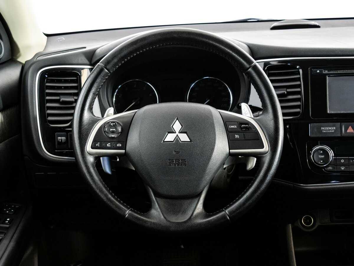 Mitsubishi Outlander, 2012 - Фото №9
