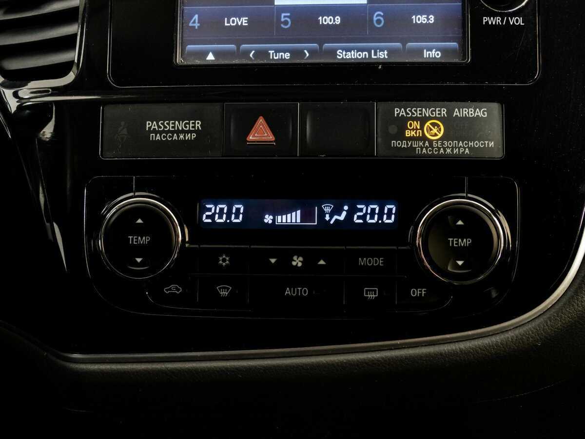 Mitsubishi Outlander, 2012 - Фото №11