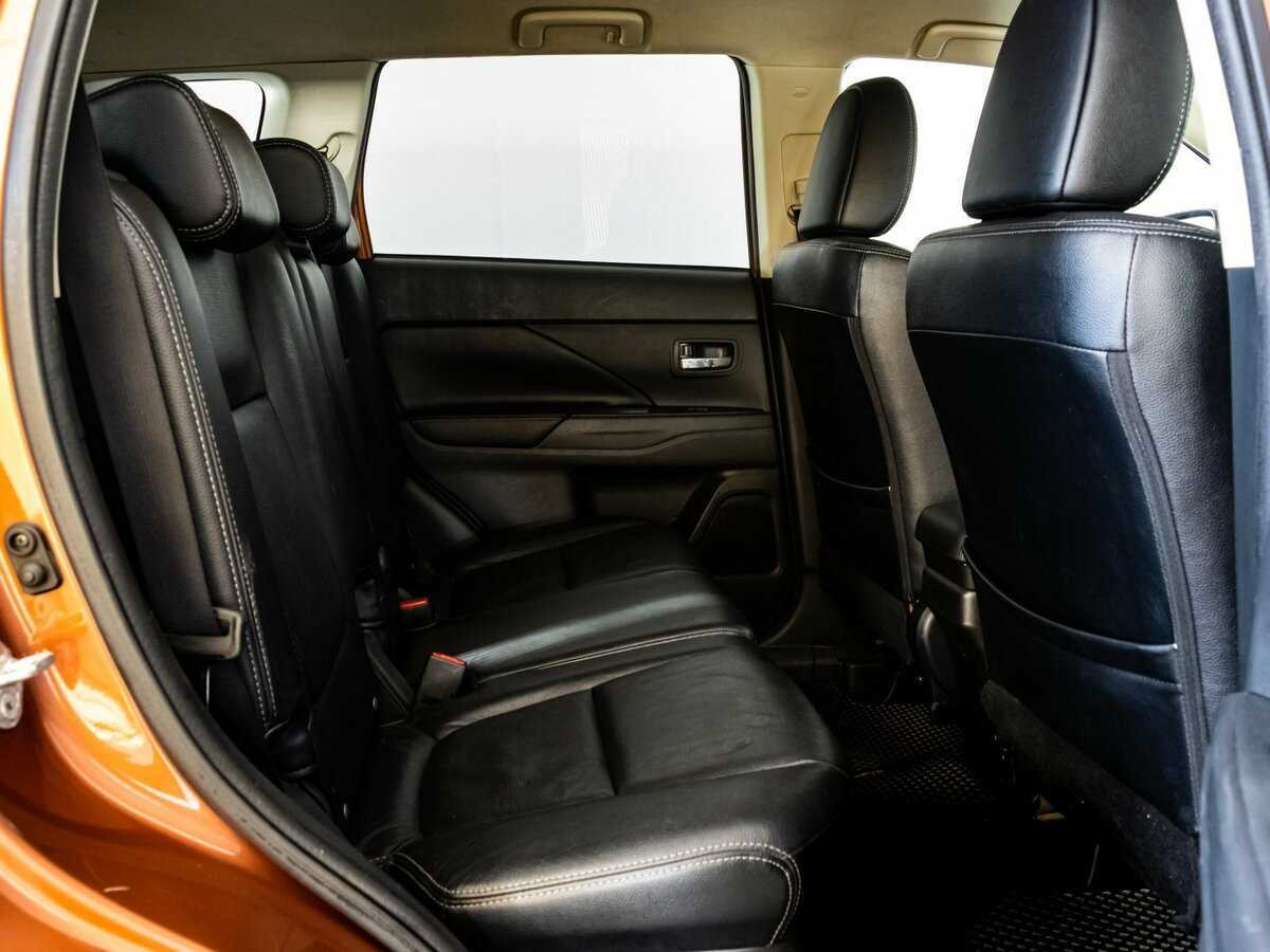 Mitsubishi Outlander, 2012 - Фото №12