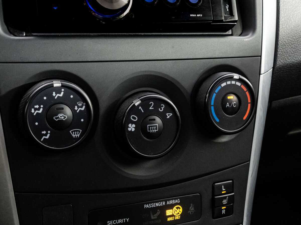 Toyota Corolla, 2012 - Фото №9