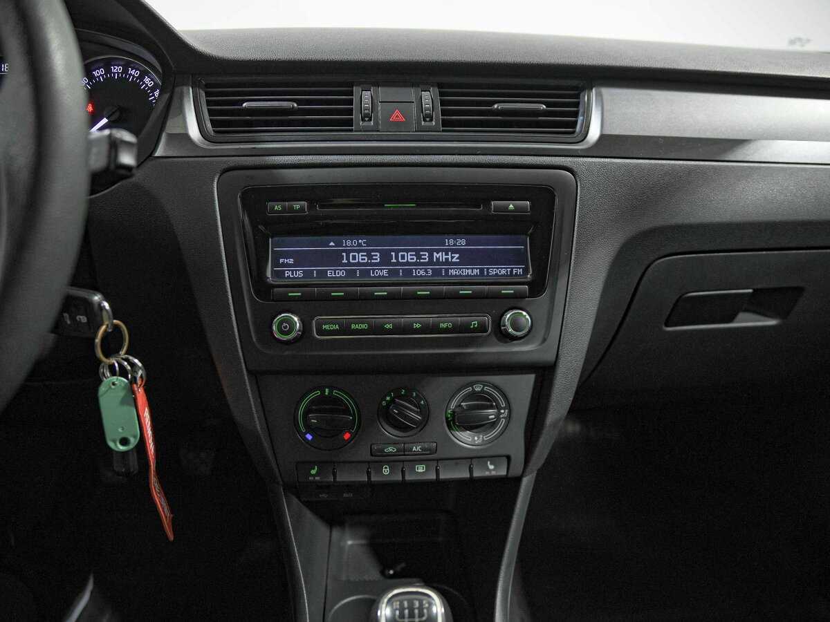 Skoda Rapid, 2015 - Фото №8