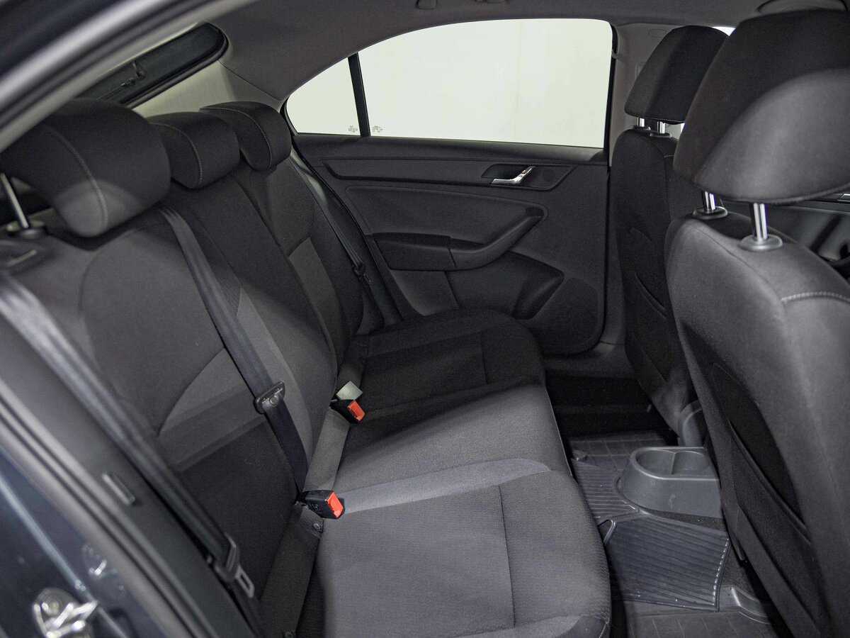 Skoda Rapid, 2015 - Фото №11