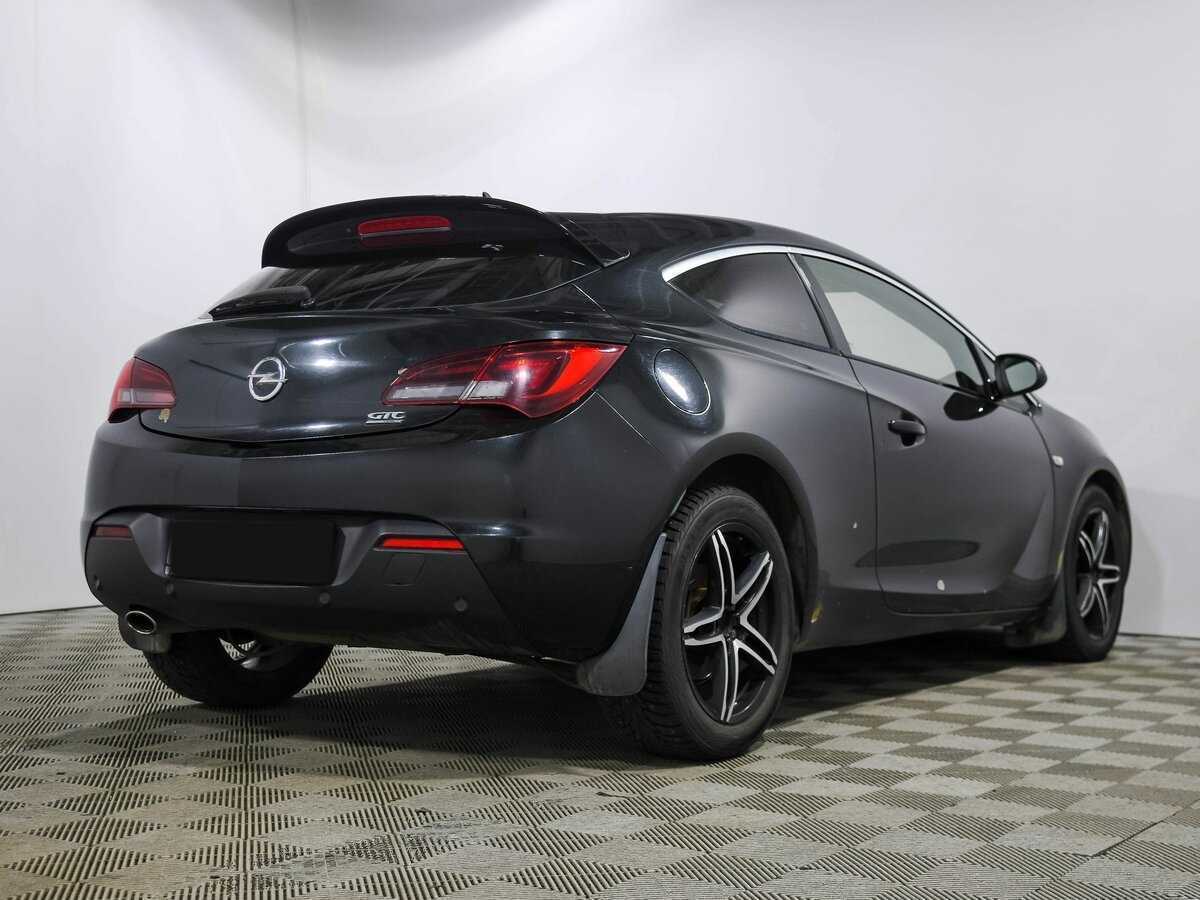 Opel Astra GTC, 2012 - Фото №3
