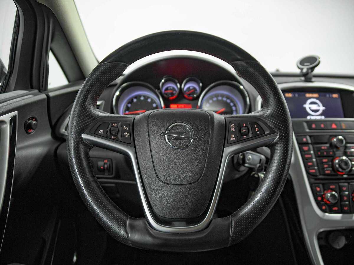 Opel Astra GTC, 2012 - Фото №7