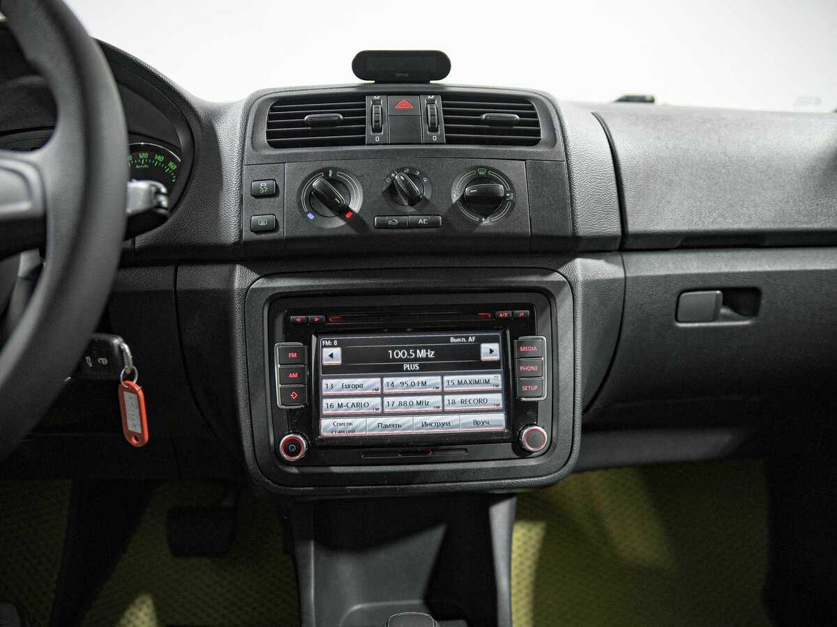 Skoda Fabia, 2013 - Фото №8