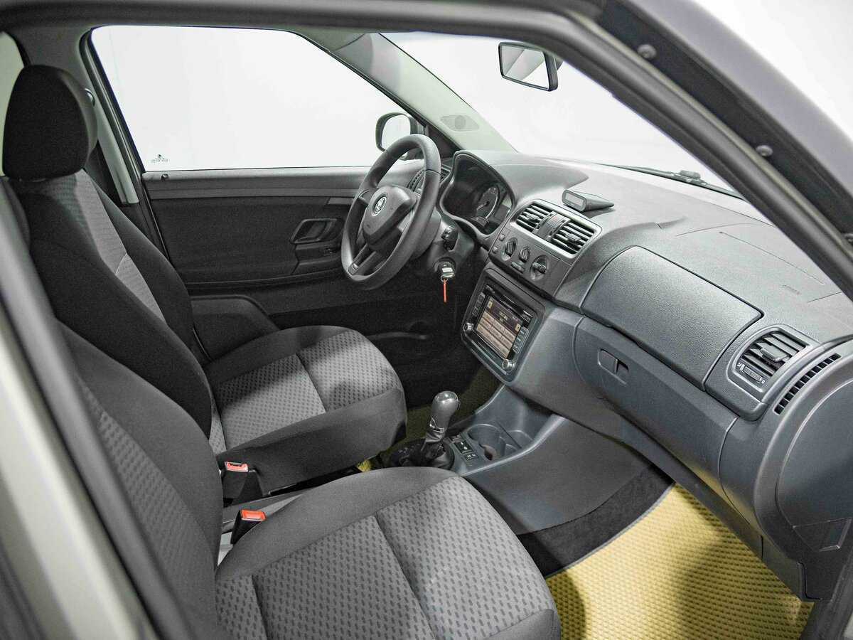 Skoda Fabia, 2013 - Фото №12