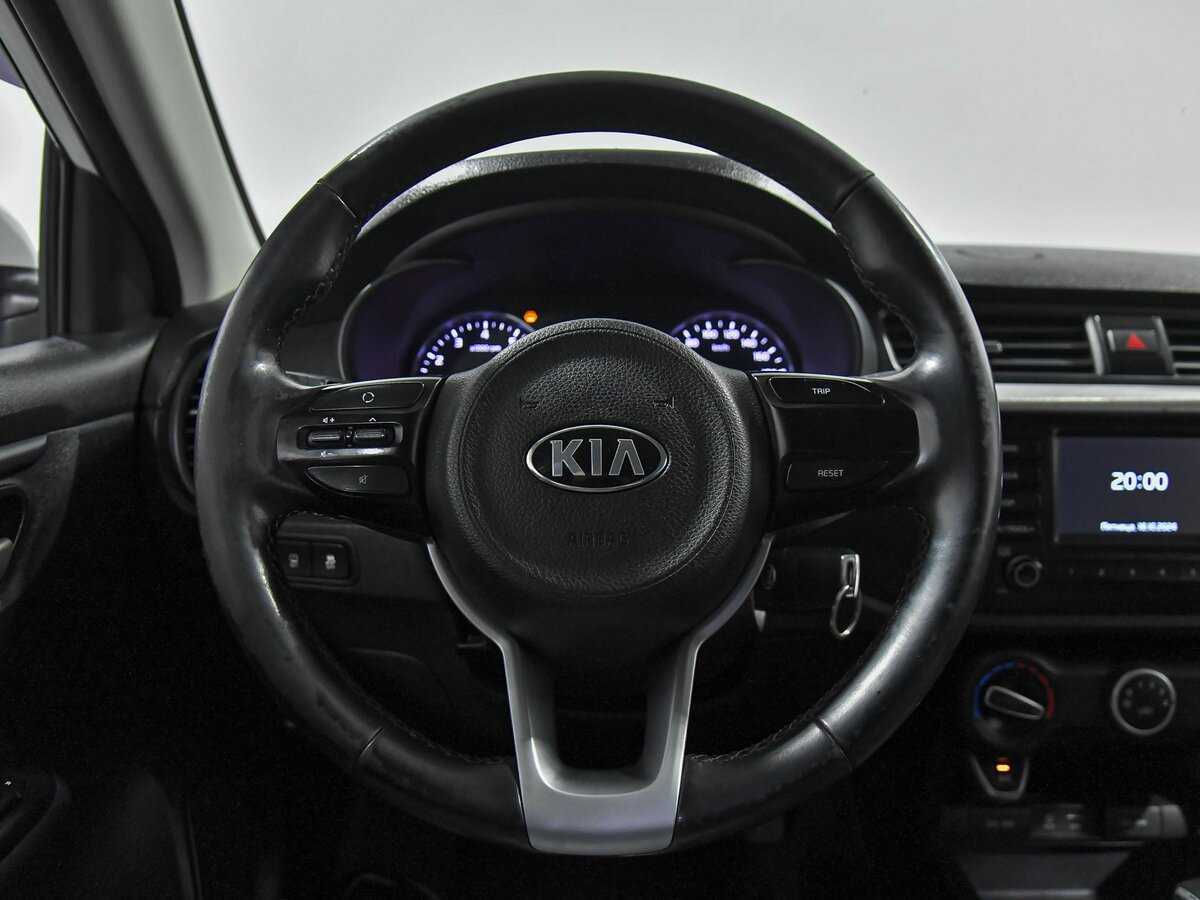Kia Rio X-Line, 2018 - Фото №7