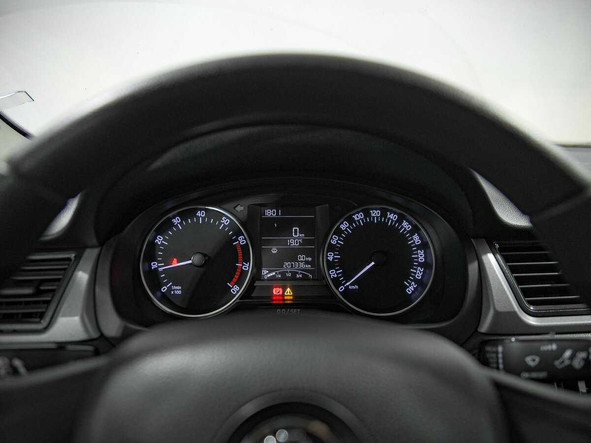 Skoda Rapid, 2016 - Фото №6