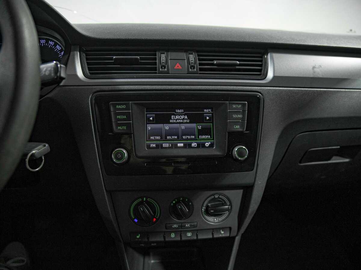 Skoda Rapid, 2016 - Фото №8