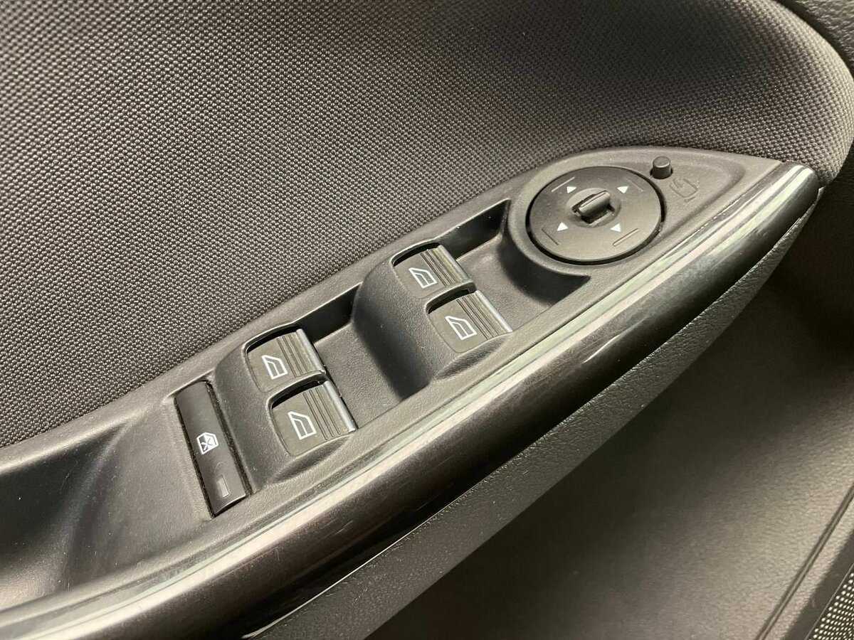 Ford Focus, 2019 - Фото №14