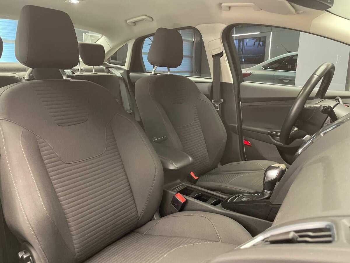 Ford Focus, 2019 - Фото №19
