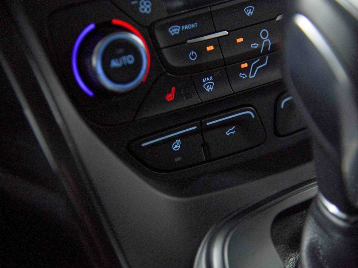 Ford Kuga, 2018 - Фото №9