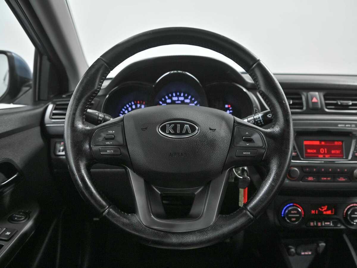 Kia Rio 5-speed, 2012 - Фото №6