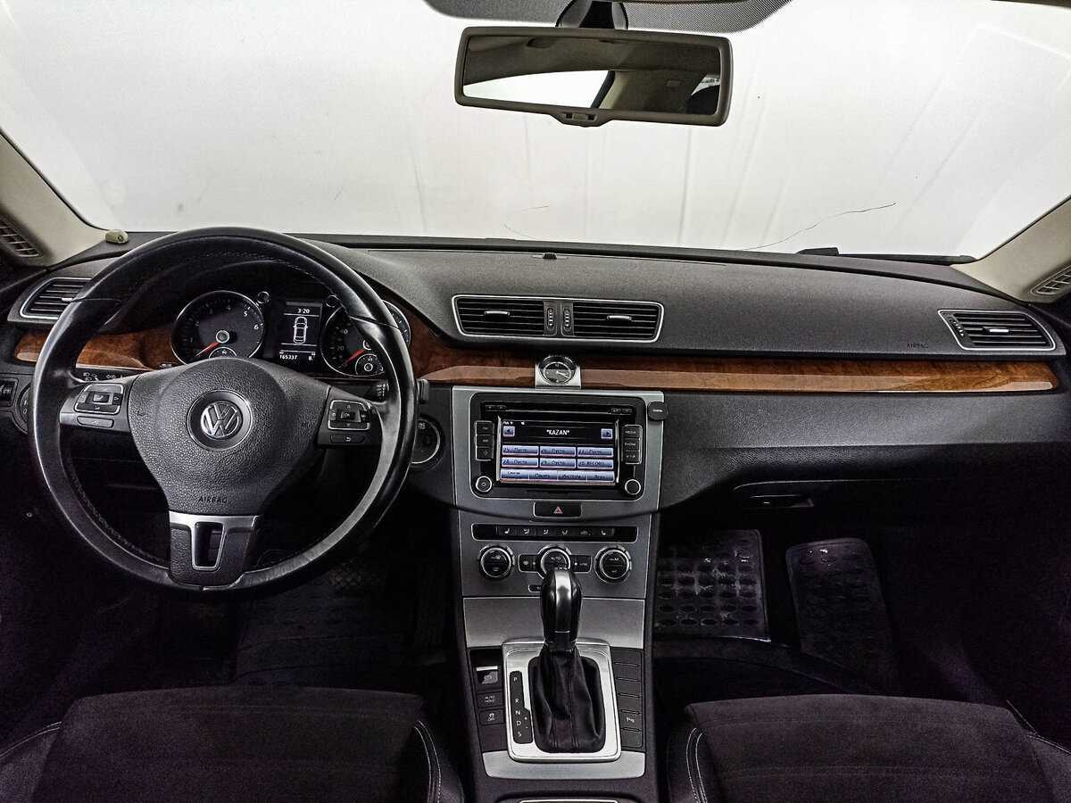 Volkswagen Passat CC, 2013 - Фото №11