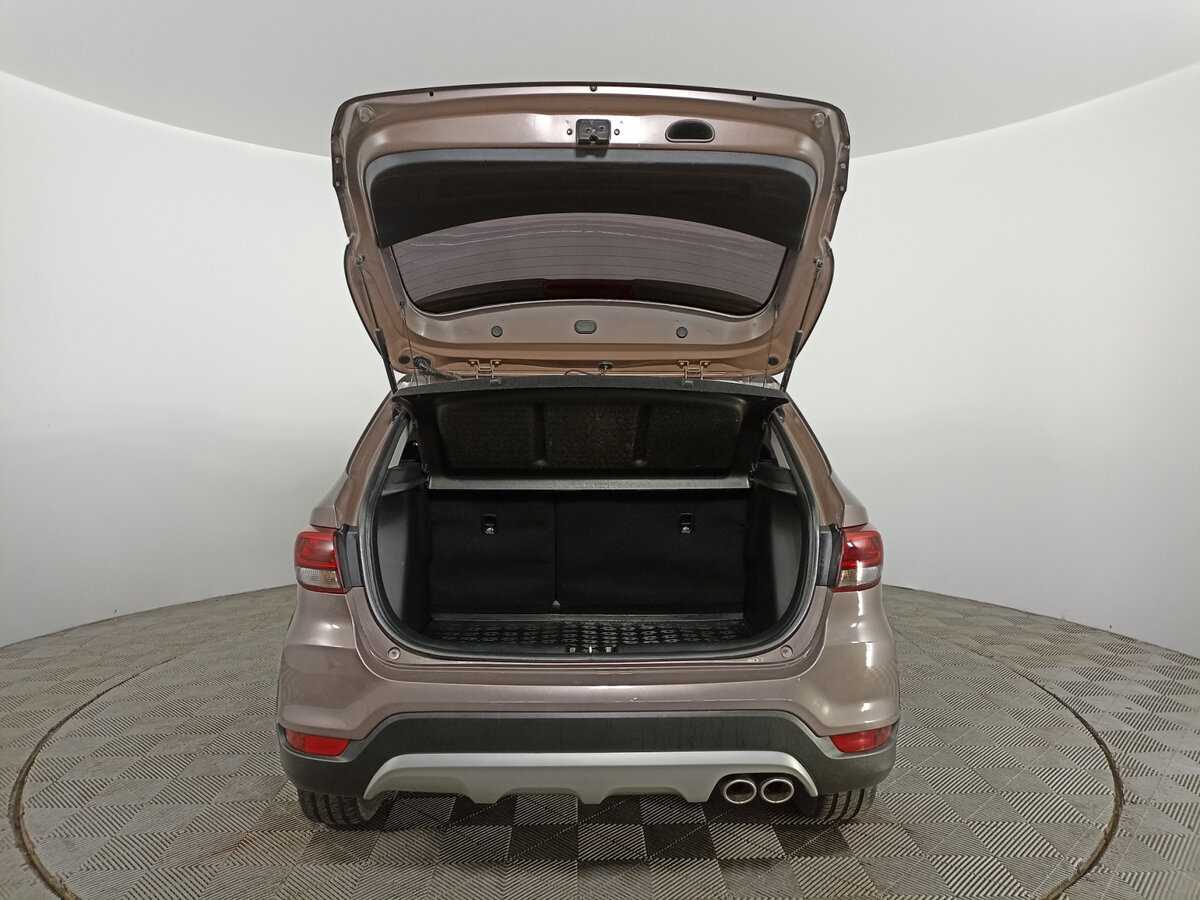 Kia Rio X-Line, 2019 - Фото №9