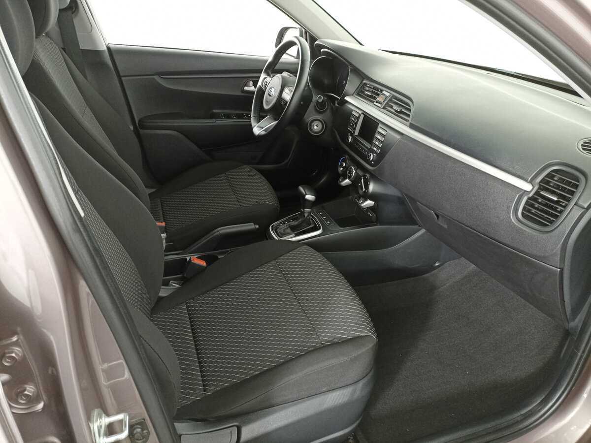 Kia Rio X-Line, 2019 - Фото №10
