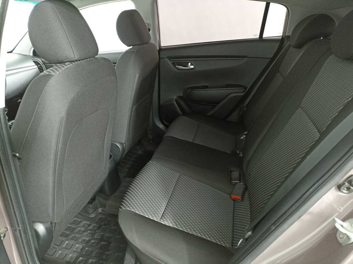 Kia Rio X-Line, 2019 - Фото №11