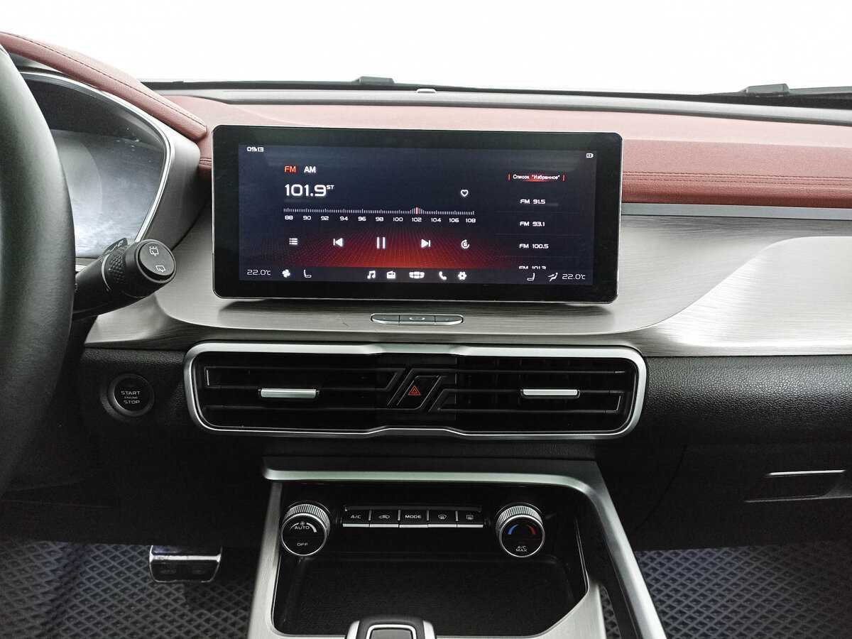 Geely Coolray, 2022 - Фото №11