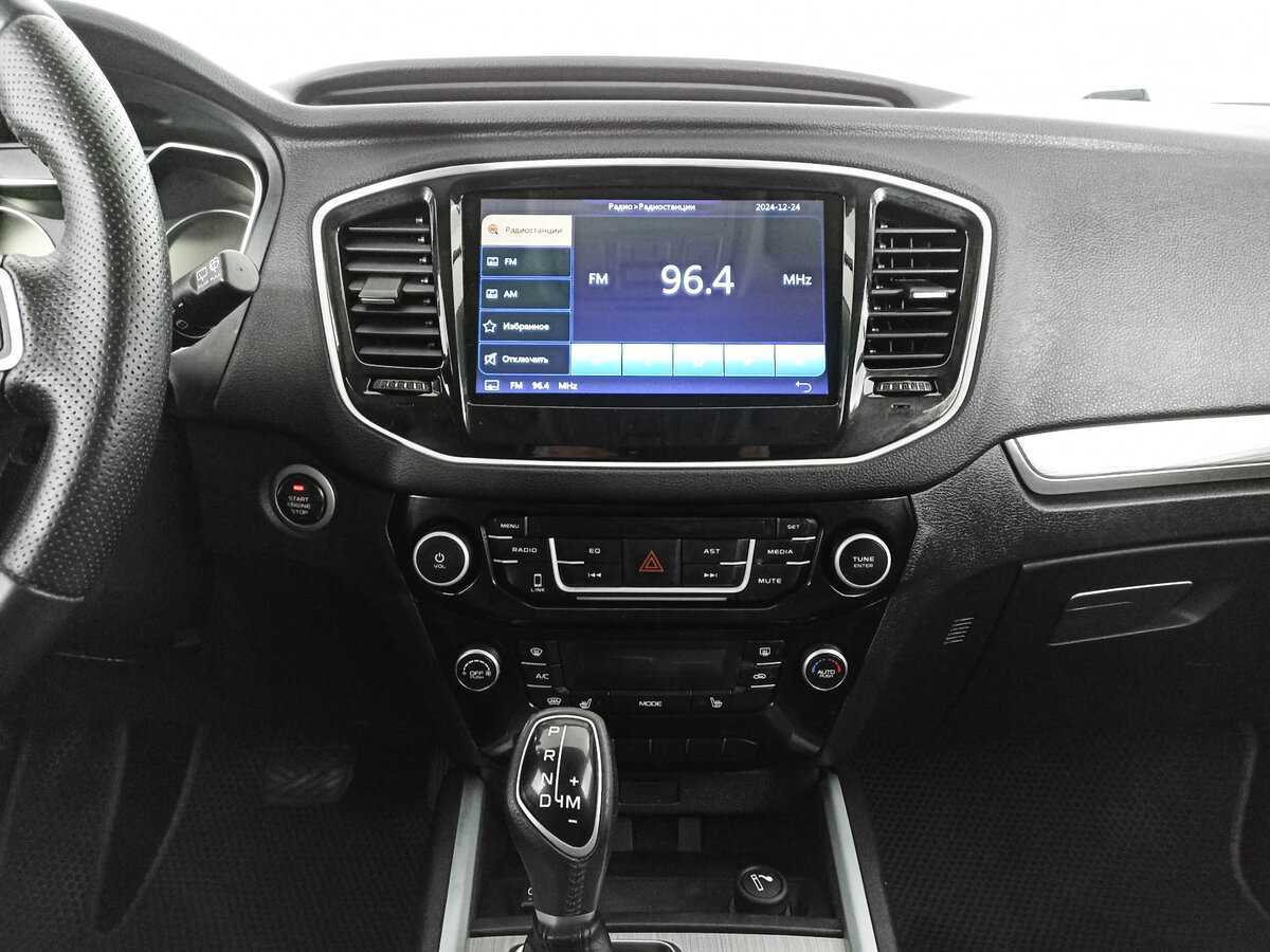 Geely Emgrand X7, 2018 - Фото №12