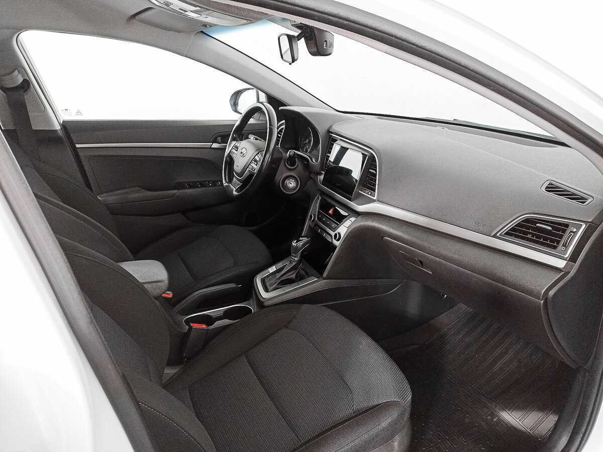 Hyundai Elantra, 2017 - Фото №10