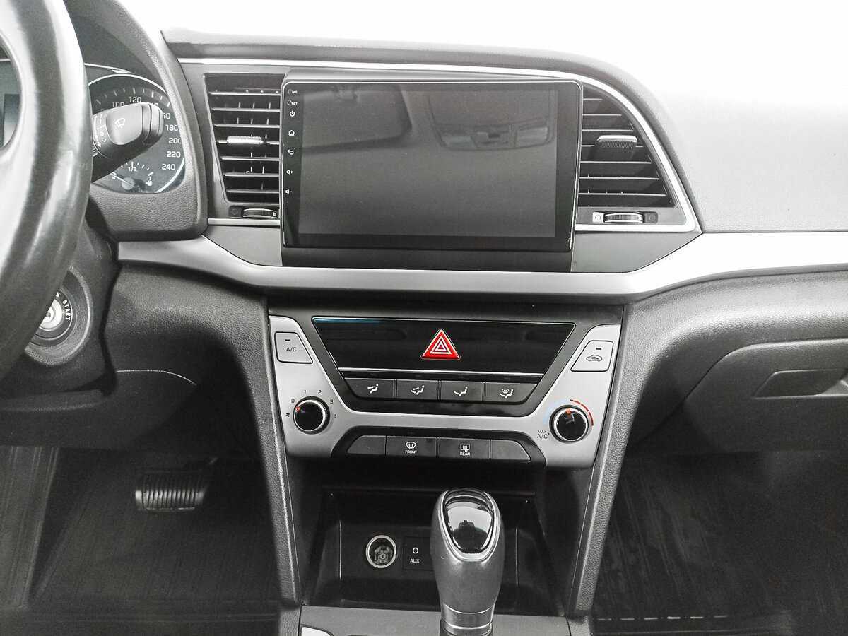 Hyundai Elantra, 2017 - Фото №14