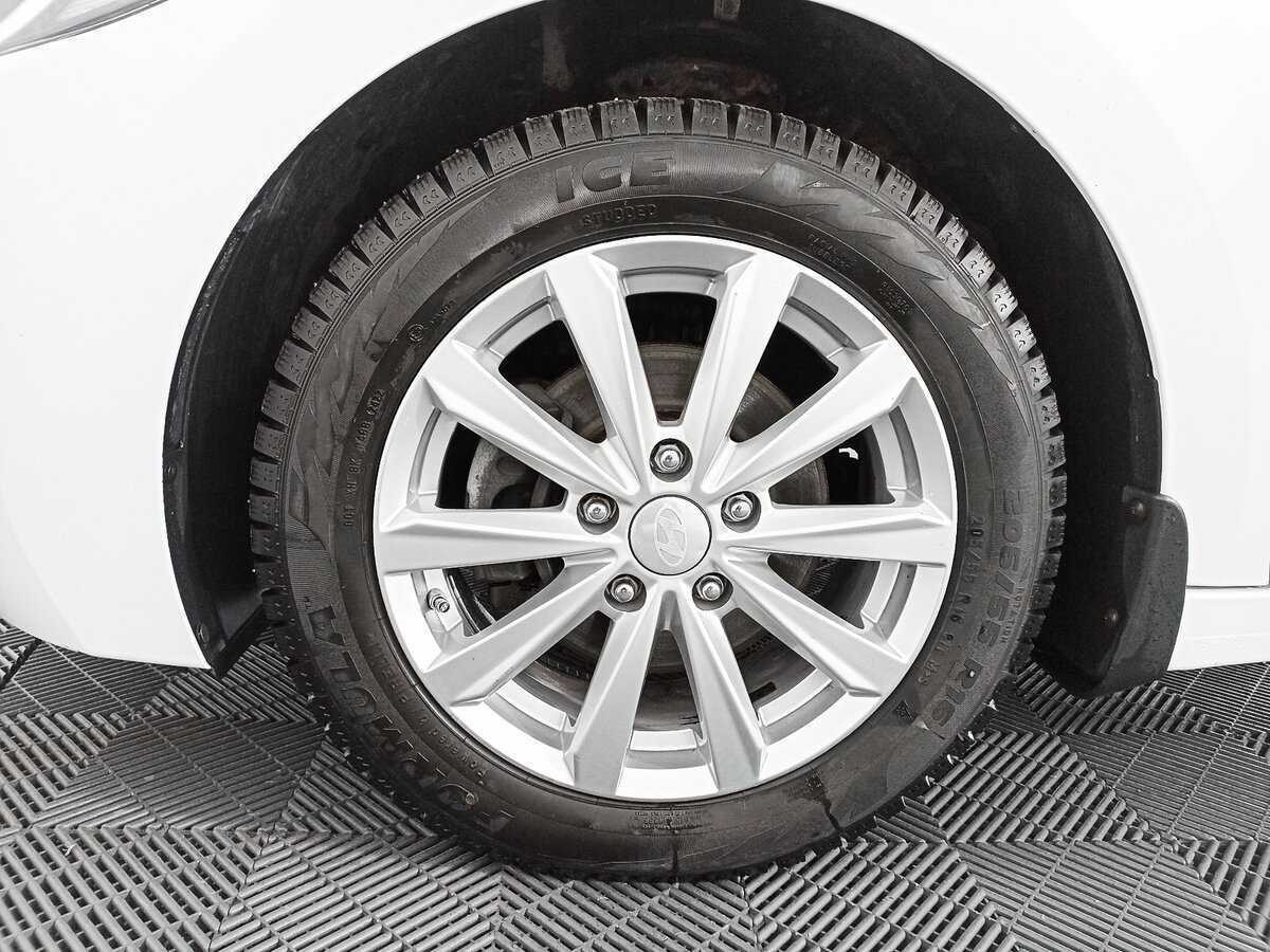 Hyundai Elantra, 2017 - Фото №17