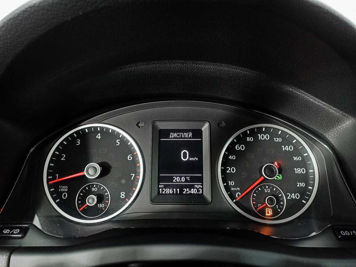 Volkswagen Tiguan, 2016 - Фото №10