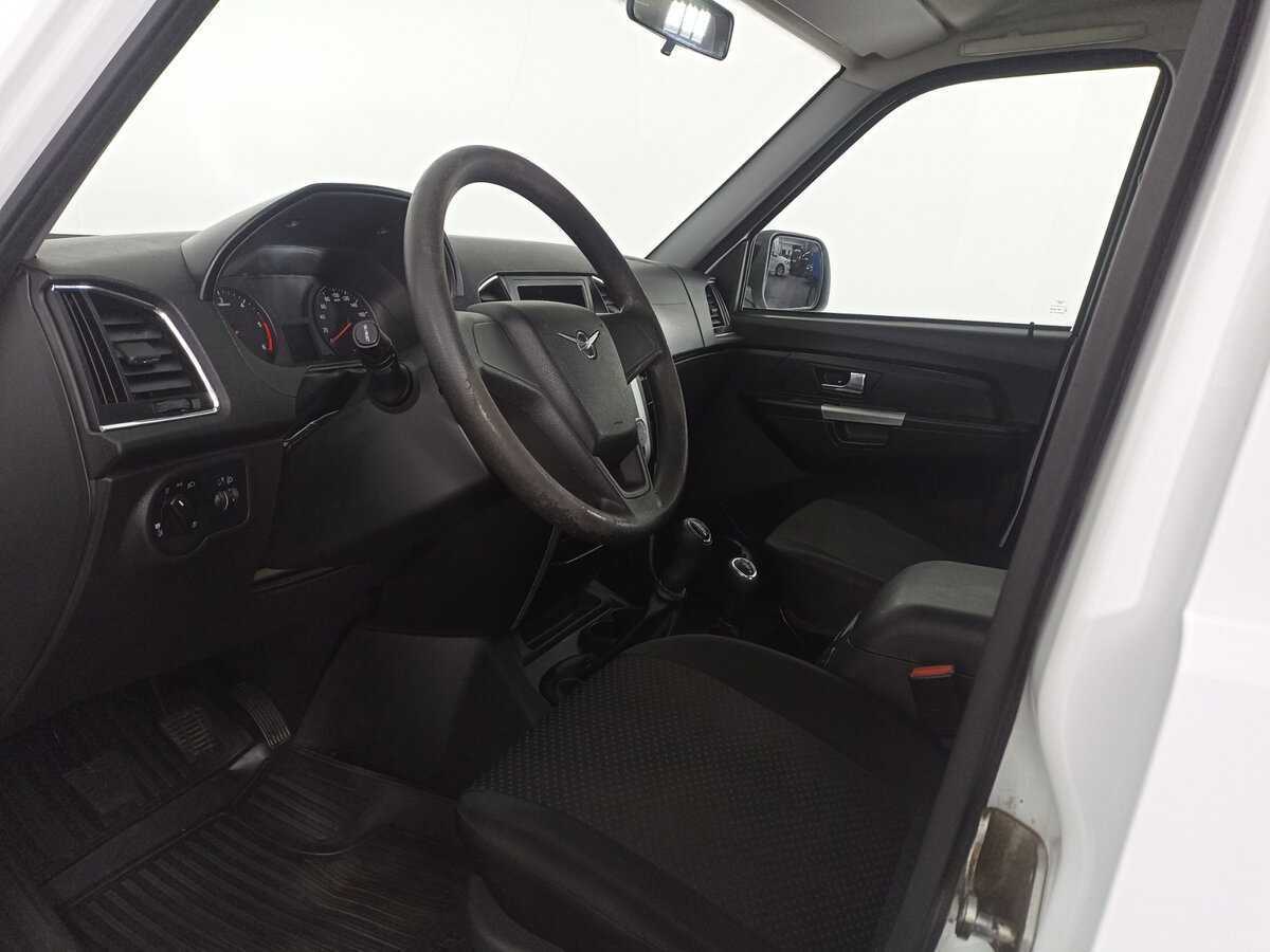 УАЗ Patriot, 2018 - Фото №15