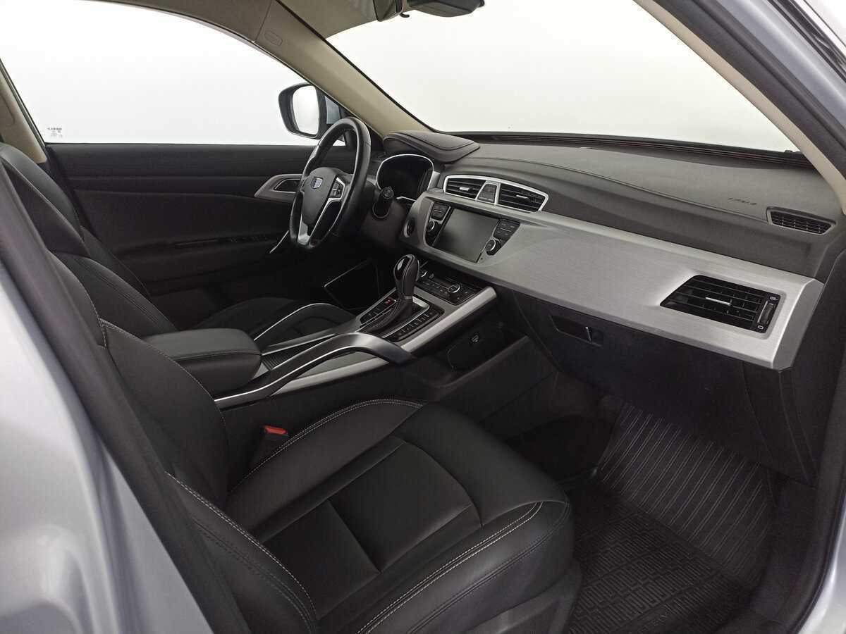 Geely Atlas, 2018 - Фото №10